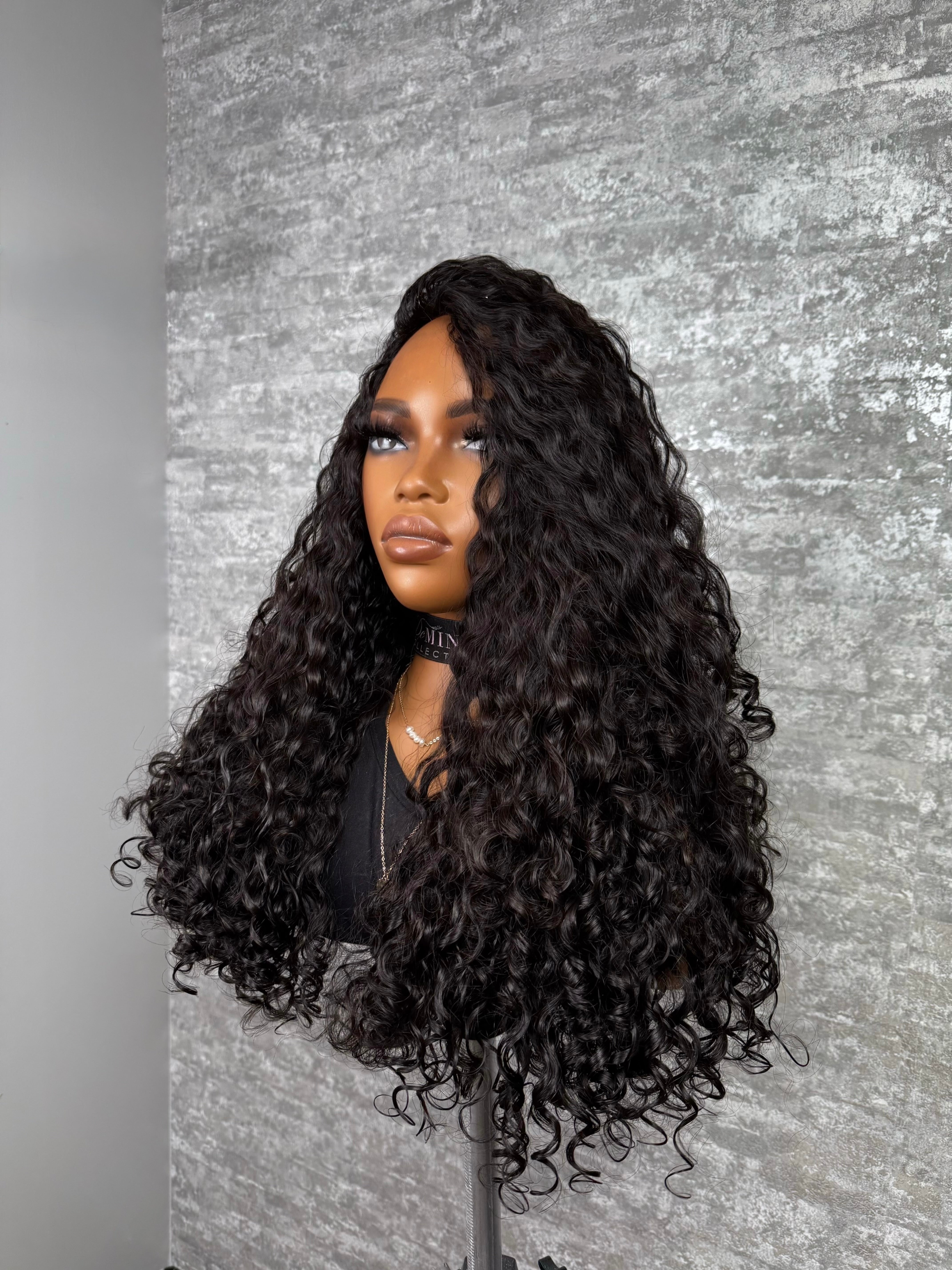 Island Luxe Flip over Wig