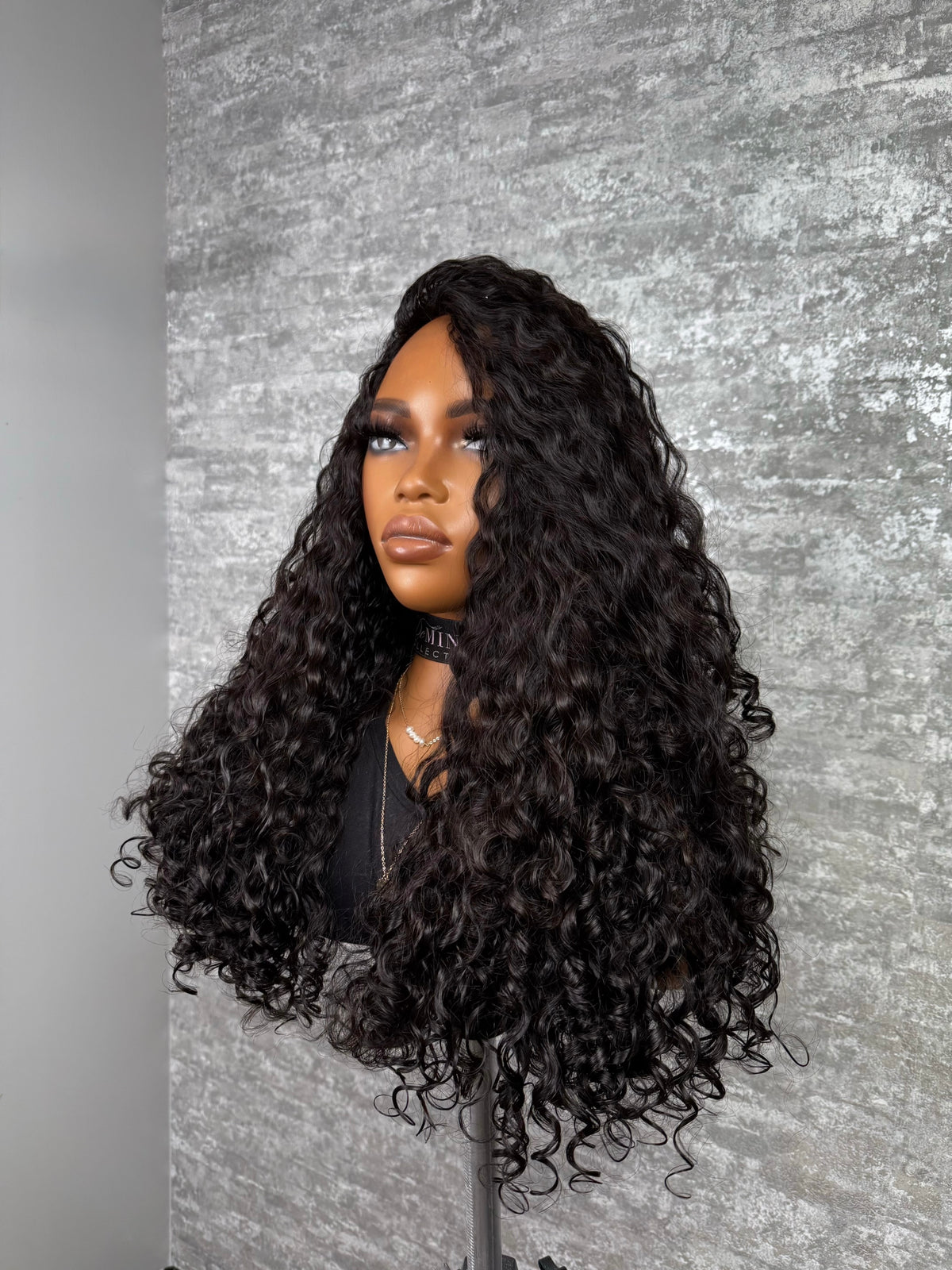 Island Luxe Flip over Wig